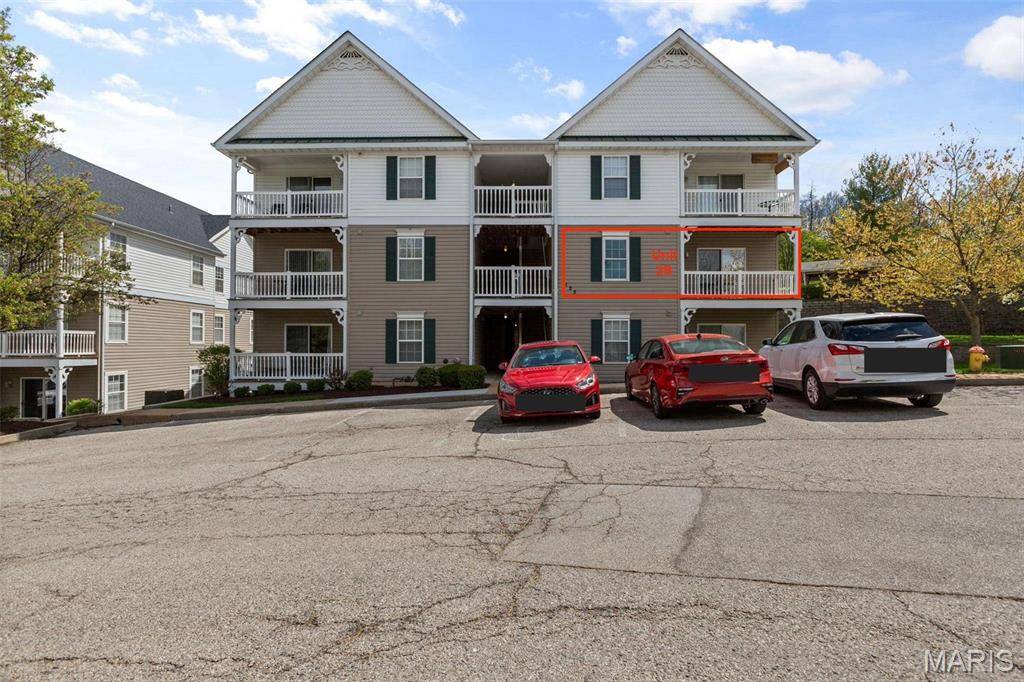 St Louis, MO 63122,1125 Arbor Creek DR #2B