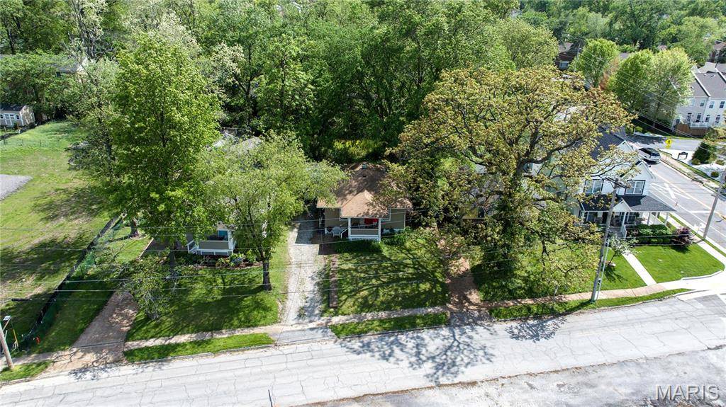 St Louis, MO 63122,420 Monroe PL