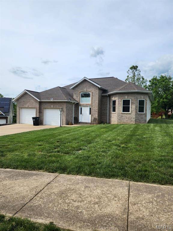 St Robert, MO 65584,103 Cedar CT