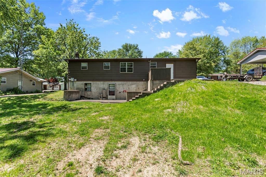 Cape Girardeau, MO 63701,2548 Singing Hills DR