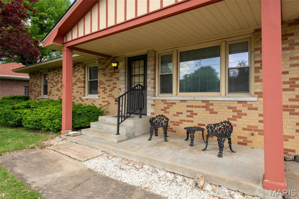 Collinsville, IL 62234,686 Portland AVE