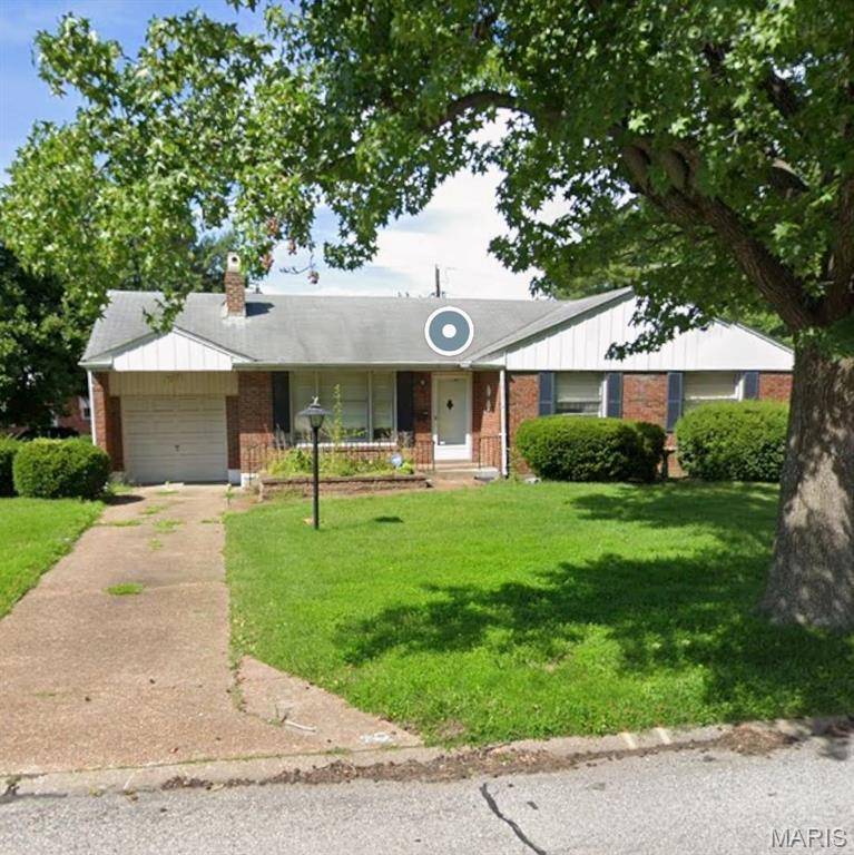 St Louis, MO 63137,1217 Duenke DR