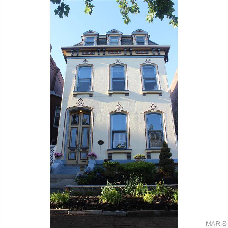St Louis, MO 63104,1815 Lafayette AVE
