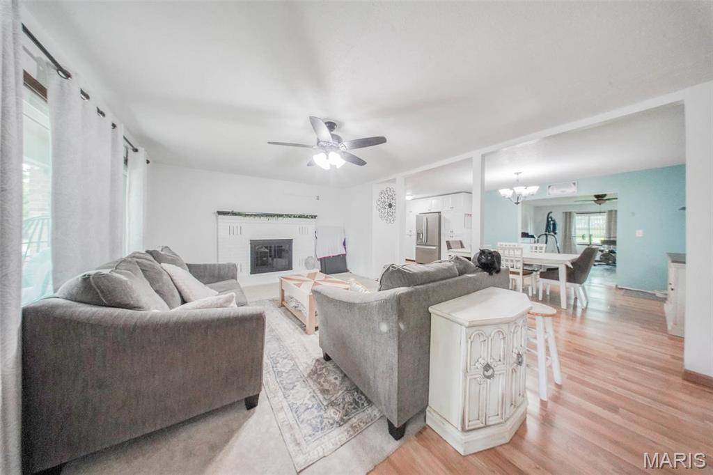 Rolla, MO 65401,101 Steeplechase RD