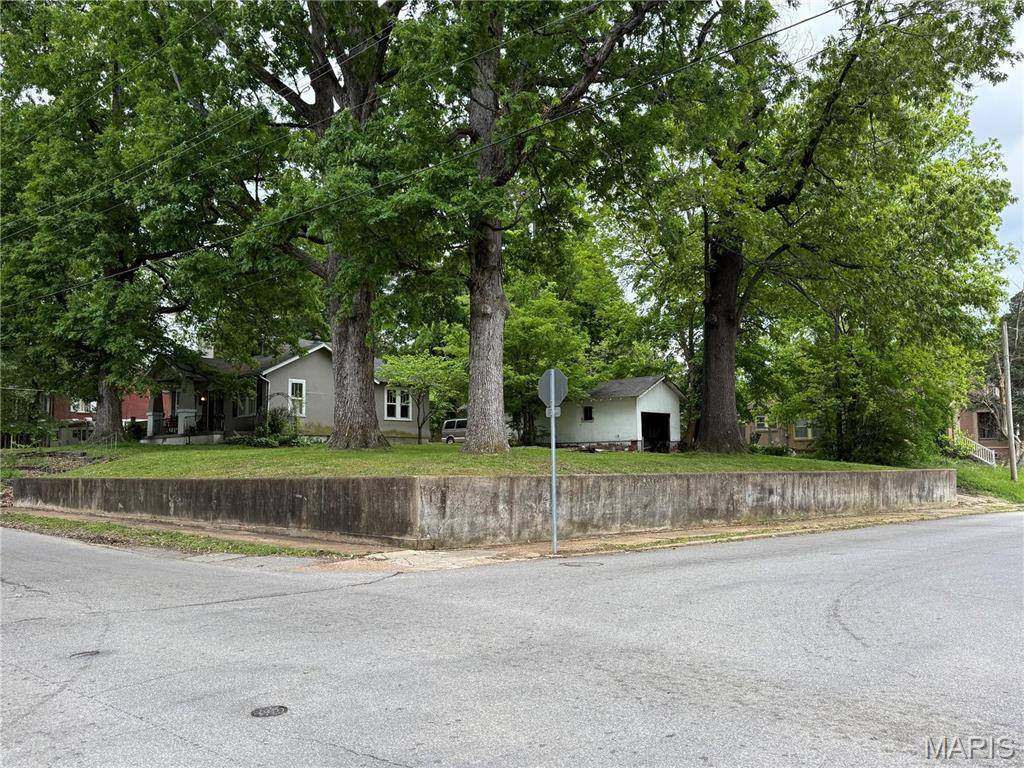 Poplar Bluff, MO 63901,645 N 9th ST