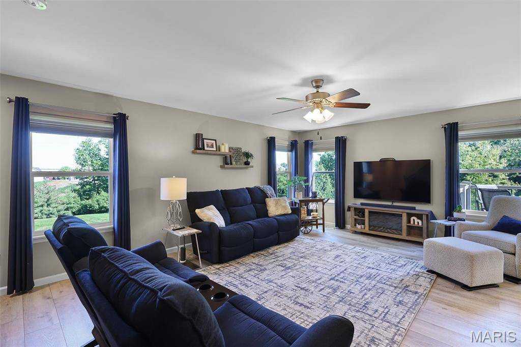 Mehlville, MO 63128,13108 Tesson Spring DR