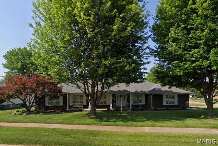 St Louis, MO 63128,9826 Regency PL