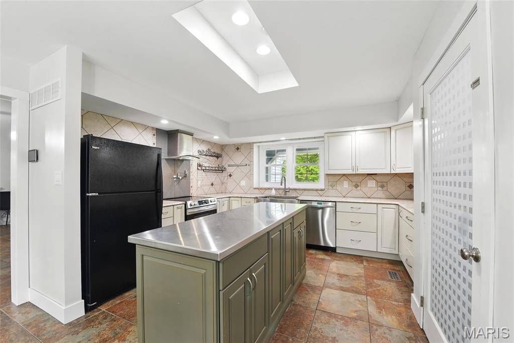 Warrenton, MO 63383,10 Briarwood CT