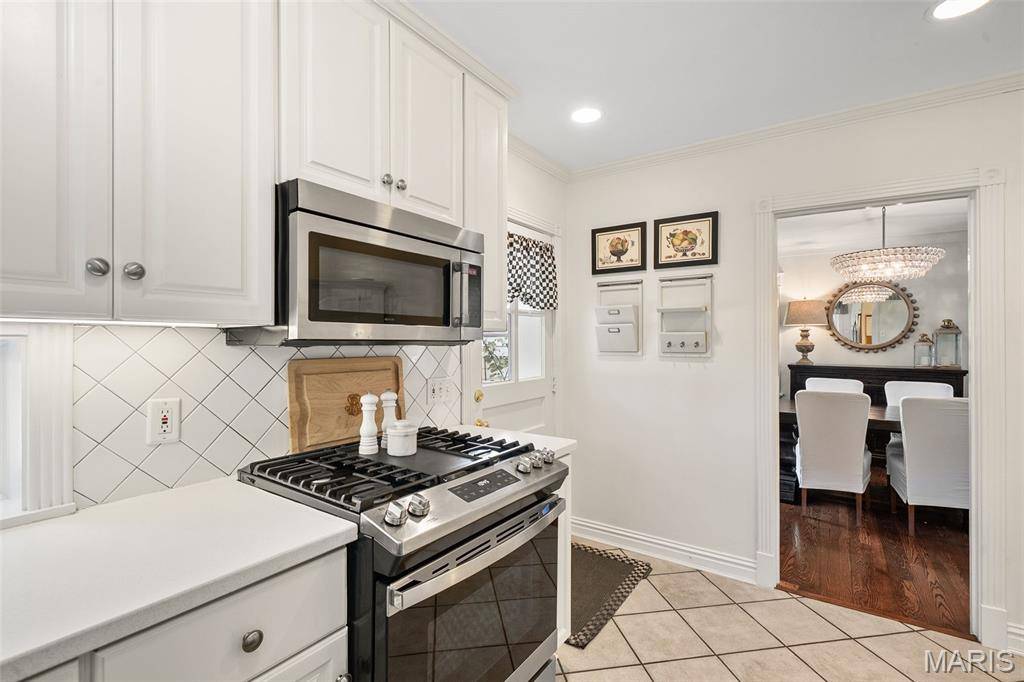 St Louis, MO 63122,1617 Andrew DR
