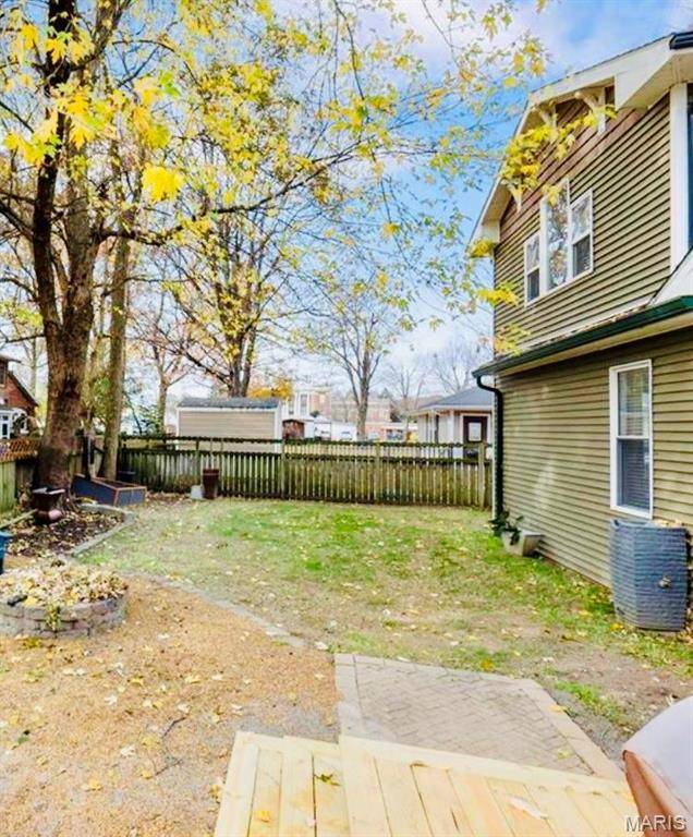 Benton, MO 63736,121 E Missouri ST