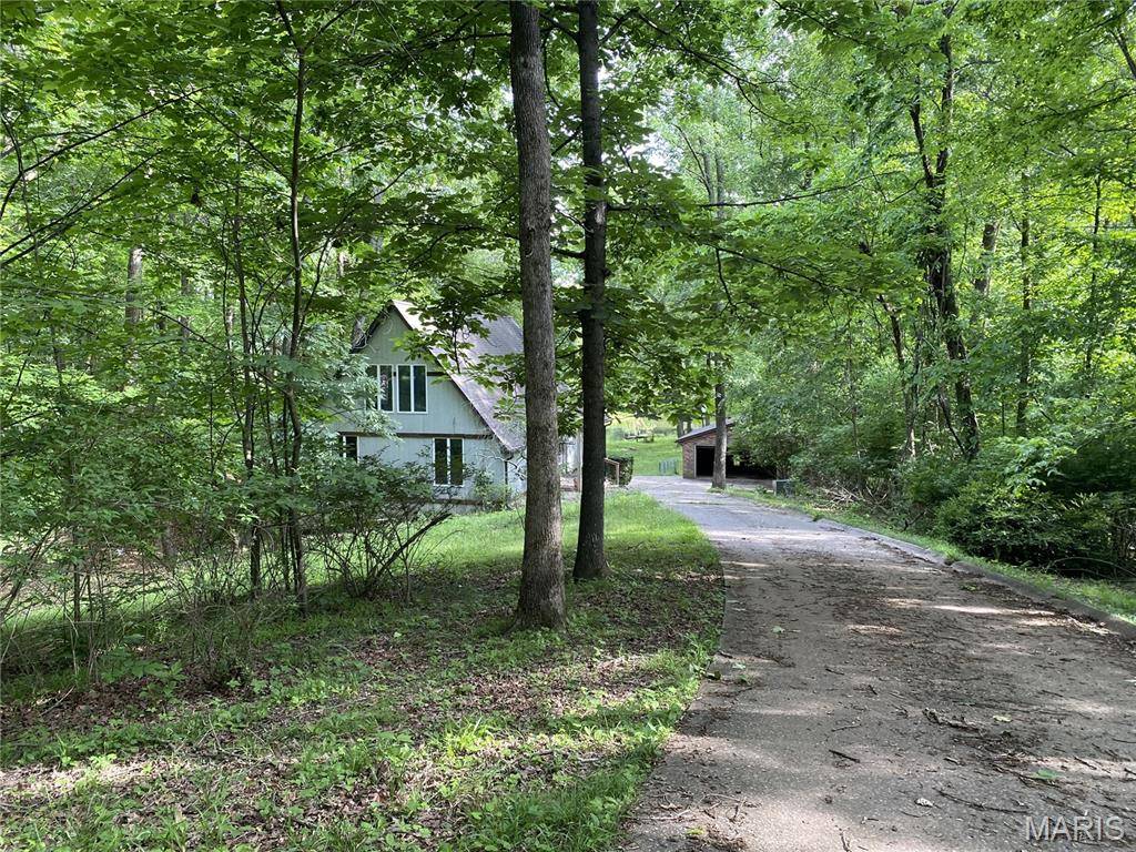 Cape Girardeau, MO 63701,236 Mohawk DR