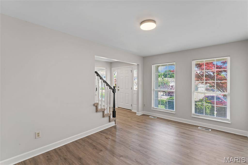 St Louis, MO 63128,5426 Tesson Parc CT