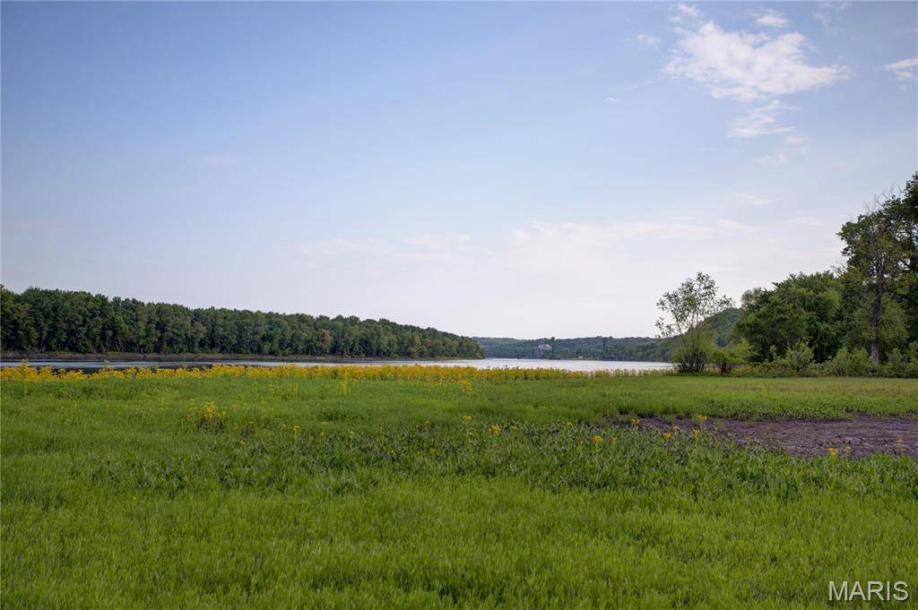 Hardin, IL 62047,1218 N PARK ST