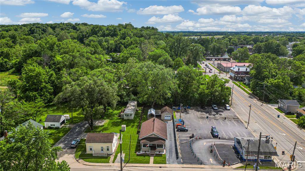 Caseyville, IL 62232,106 E Ofallon DR