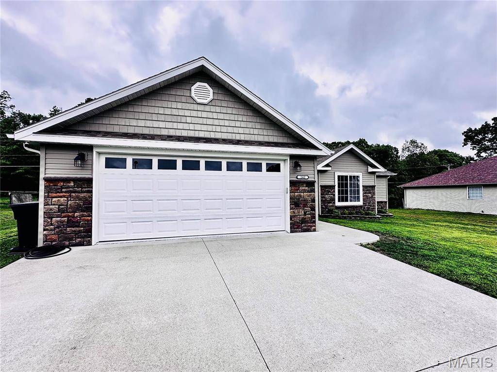 St Robert, MO 65584,142 Ridgeview DR