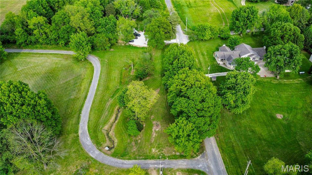 Grafton, IL 62037,0 Willow ST