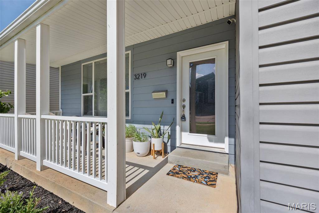 St Louis, MO 63139,3219 Regal PL