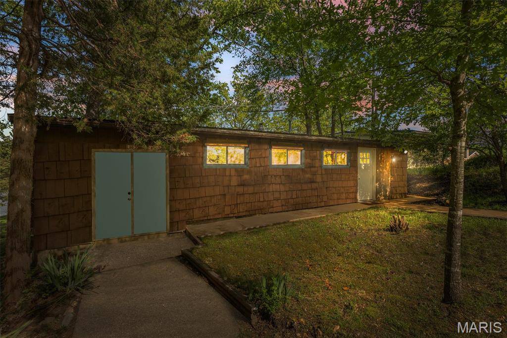 Richwoods, MO 63071,10358 Pebblewood RD