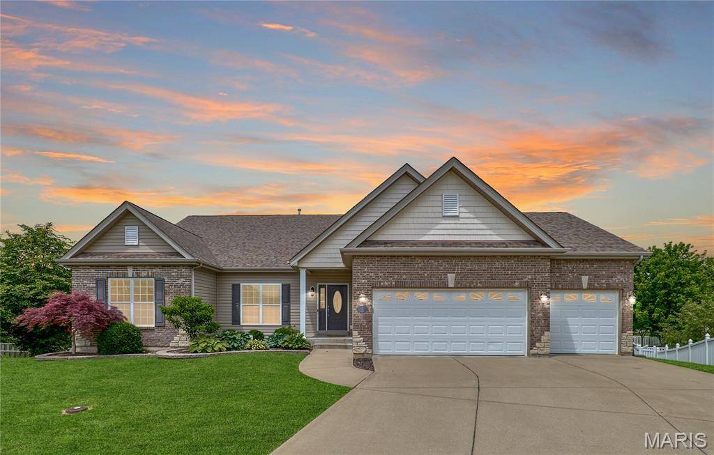 Lake St Louis, MO 63367,3 Lakeview Pointe CT
