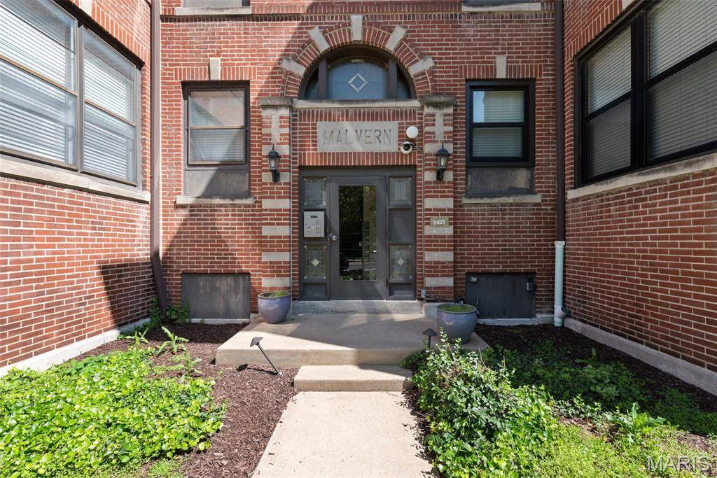 St Louis, MO 63112,5621 Pershing AVE #21