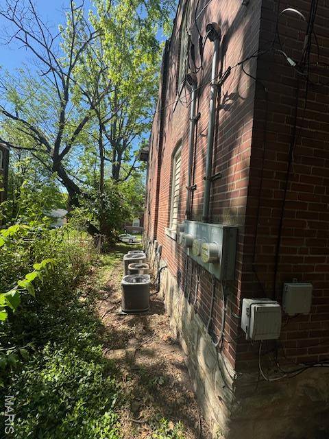St Louis, MO 63111,3215 Osceola ST