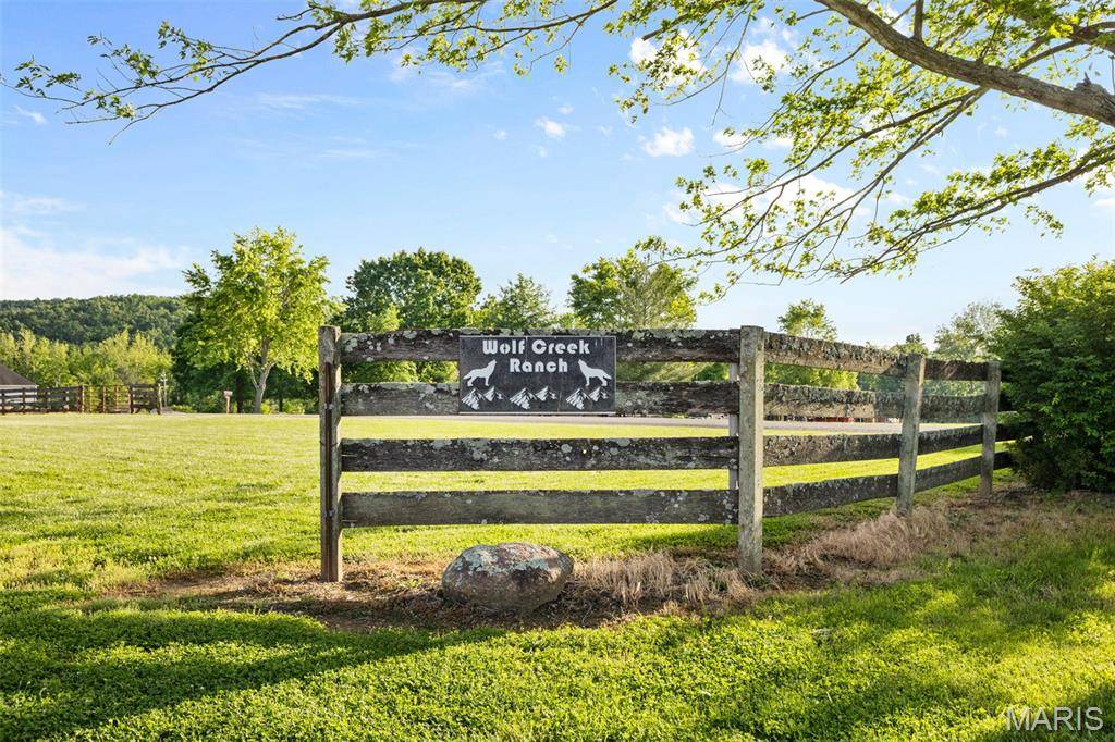 Farmington, MO 63640,5704 Feezor RD
