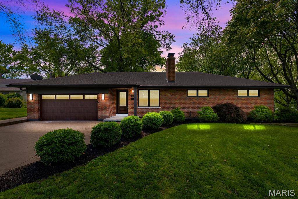 Florissant, MO 63033,2080 Washington ST