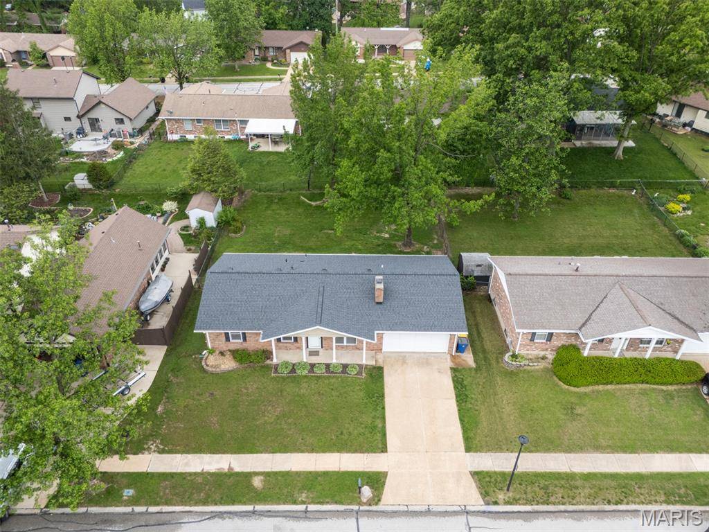 St Louis, MO 63129,2736 Bee Tree LN