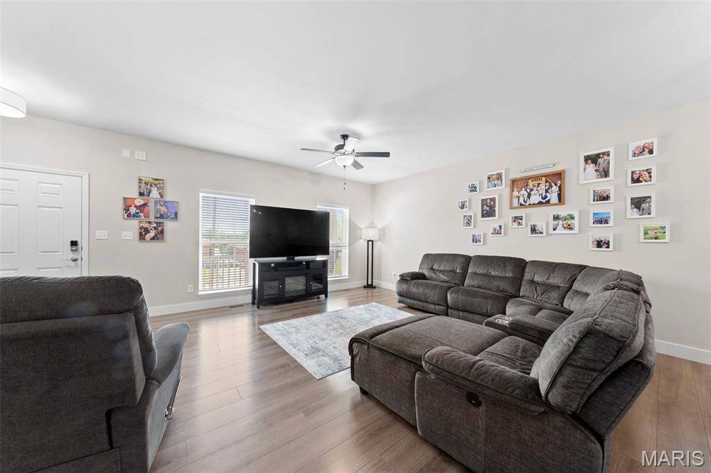 St Louis, MO 63116,3861 Robert AVE