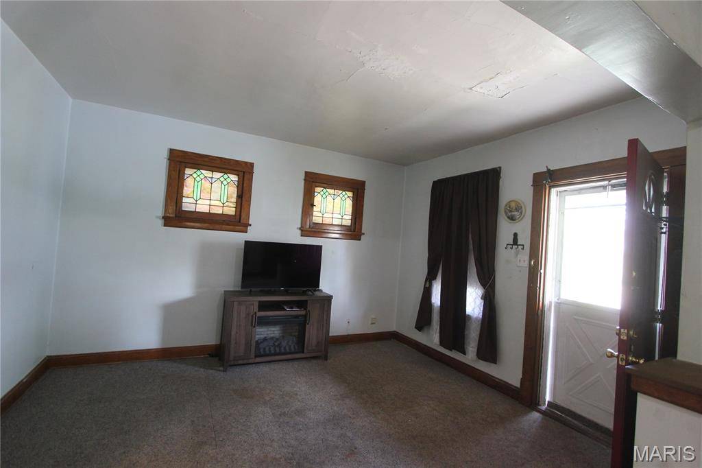 St Louis, MO 63116,4628 Ray AVE