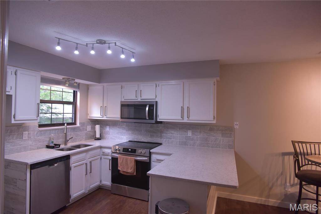 Maryland Heights, MO 63043,12958 Bryce Canyon DR #C