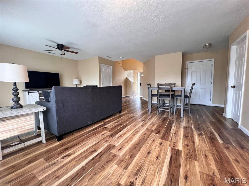 St Robert, MO 65584,100 Hickory Ridge #100 & 102