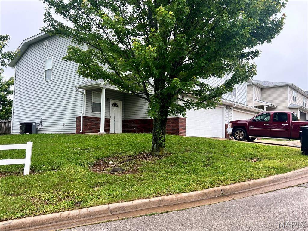 St Robert, MO 65584,104 Hickory Ridge #104 & 106