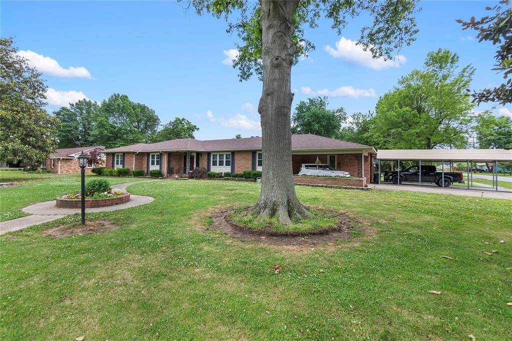 Lilbourn, MO 63862,102 E Charlotte