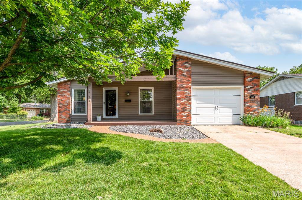 Edwardsville, IL 62025,725 Yale AVE