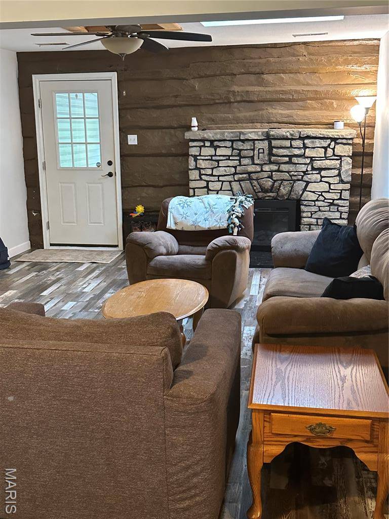 Villa Ridge, MO 63089,677 Rose Petal DR