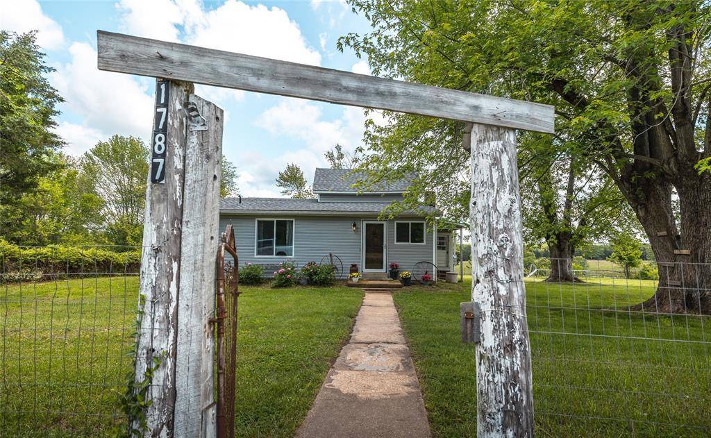 Cuba, MO 65453,1787 Highway P