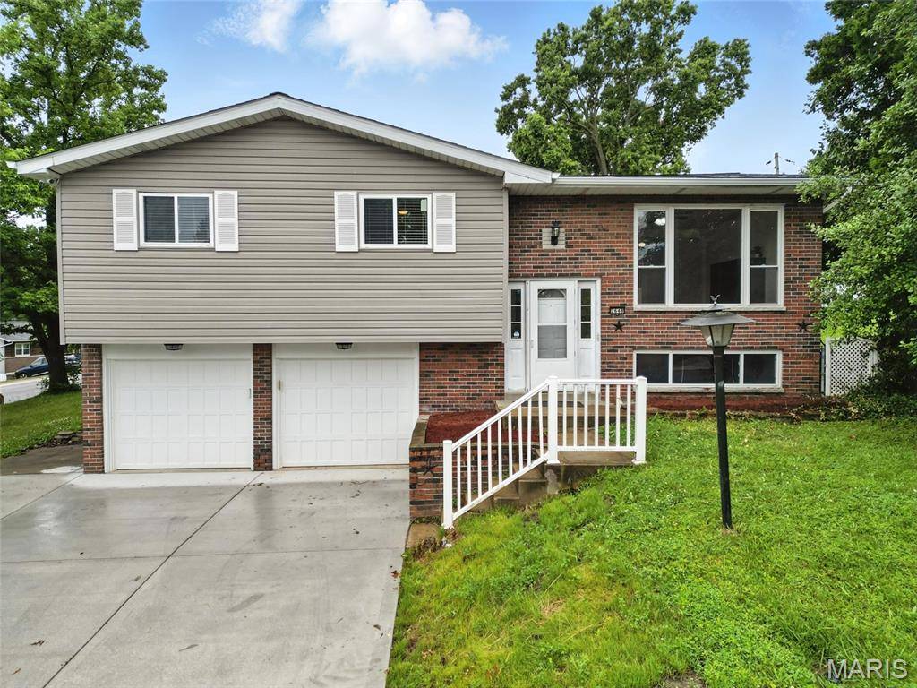 Arnold, MO 63010,2649 Georgia DR