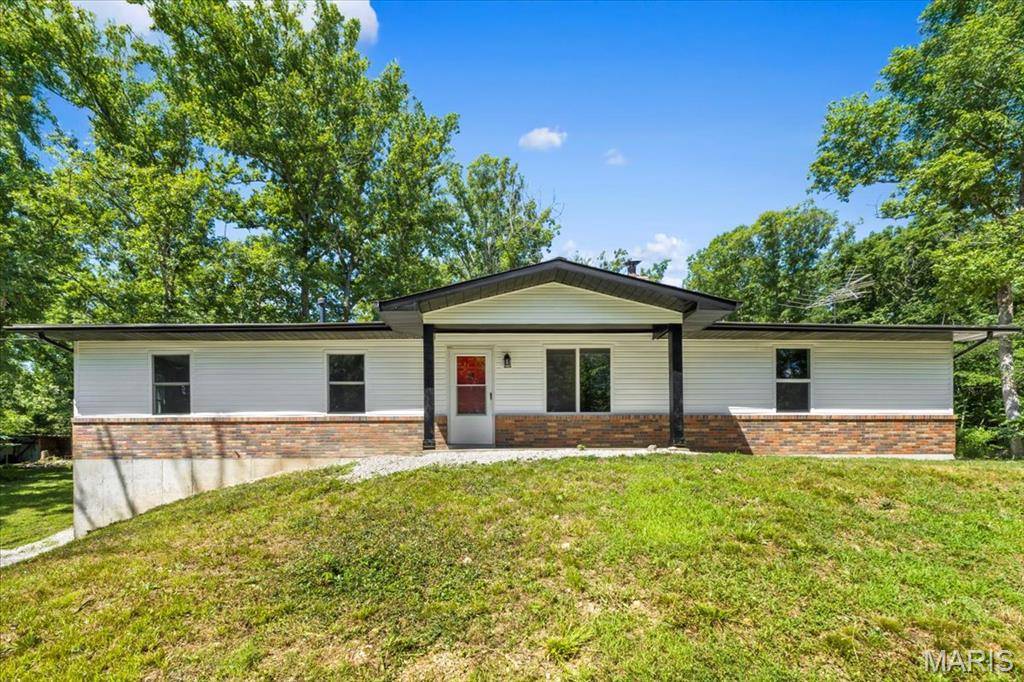 Dittmer, MO 63023,8708 Canyon LN