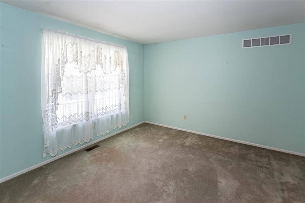 Fenton, MO 63026,111 Keystone DR