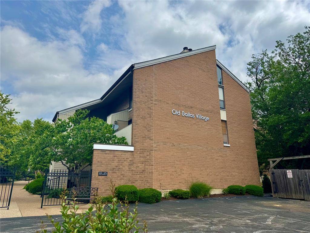 Creve Coeur, MO 63141,624 Coeur De Royale DR #A