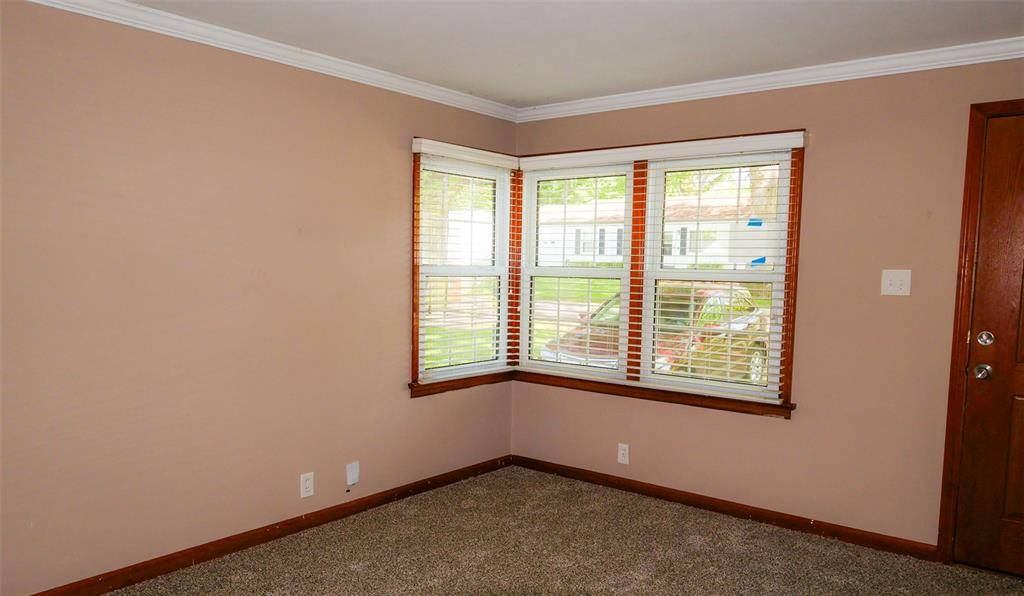 Unincorporated, MO 63137,1116 Bliss DR