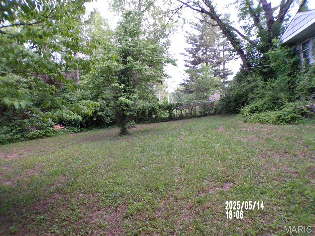Ferguson, MO 63135,15 Shireford LN
