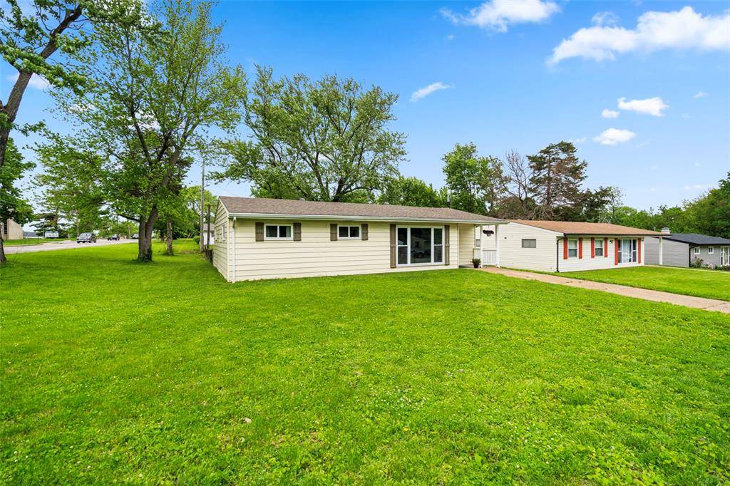 St Louis, MO 63134,9559 Guthrie AVE