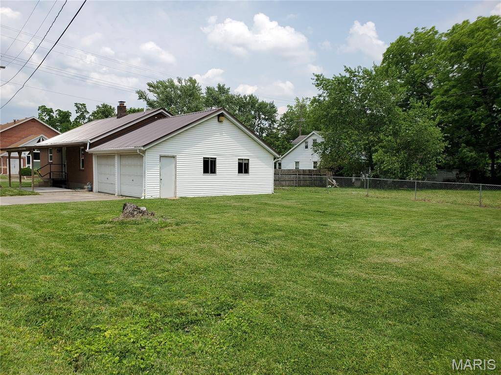 Cape Girardeau, MO 63703,1225 Bloomfield RD