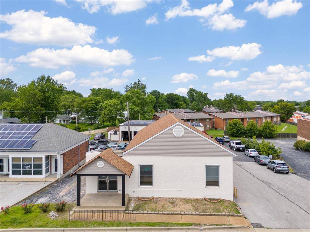 Florissant, MO 63033,1775 N Highway 67