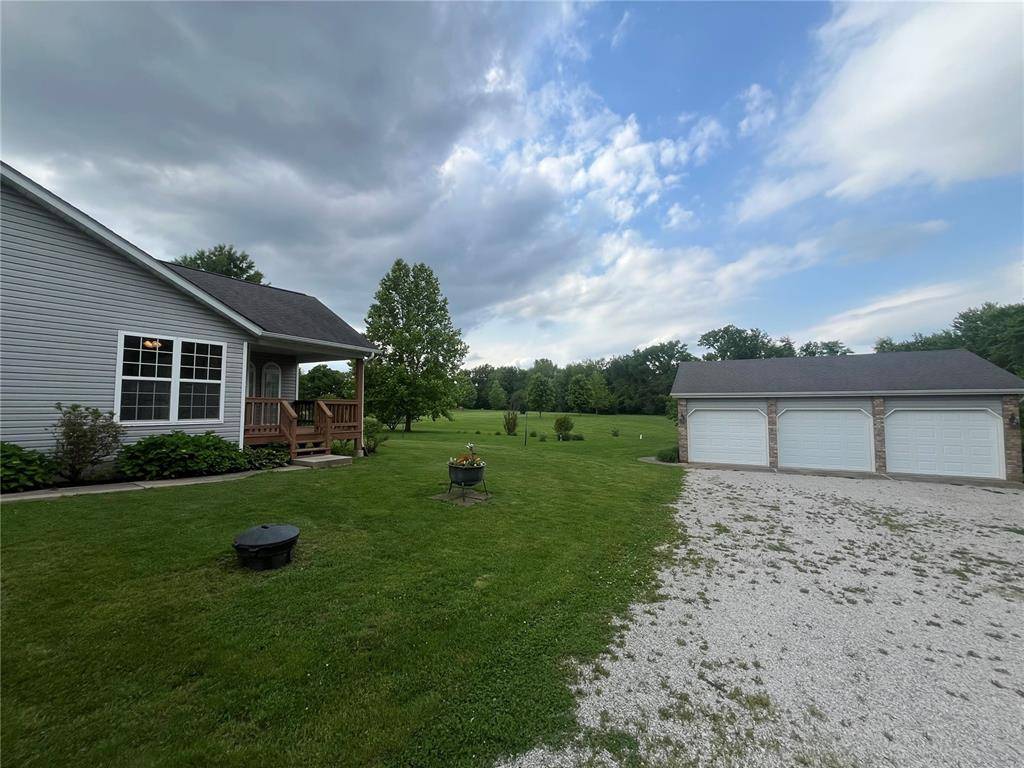 Troy, IL 62294,7867 Lebanon Road RD