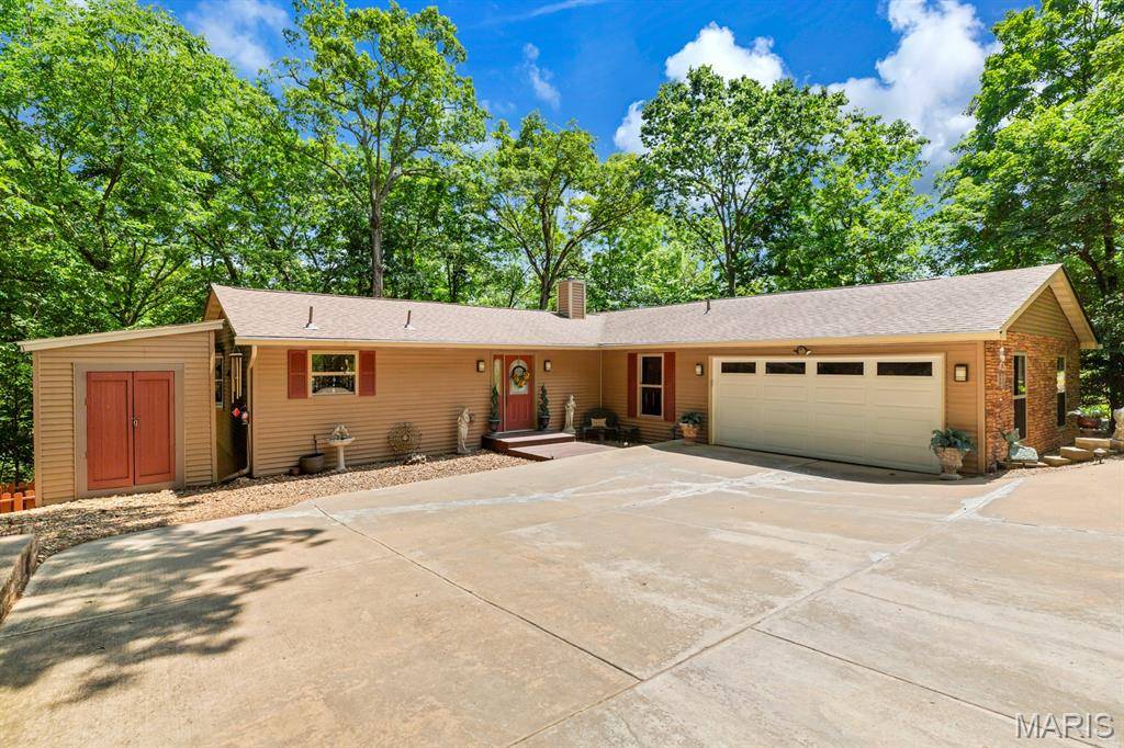 Lake Sherwood, MO 63357,560 Friar Tuck LN