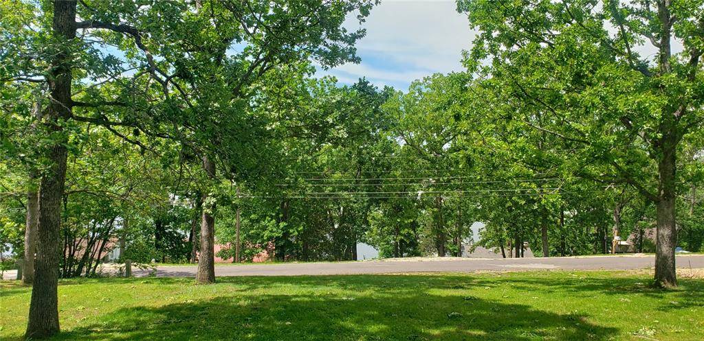 Cuba, MO 65453,550 Lakeside DR