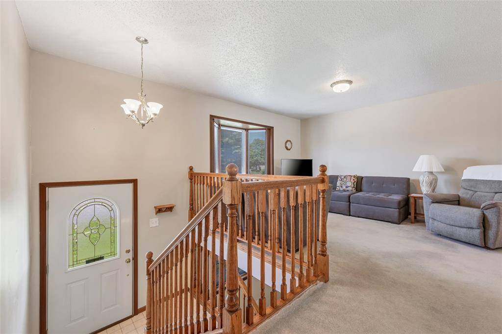O'fallon, MO 63366,6 E Crestview DR